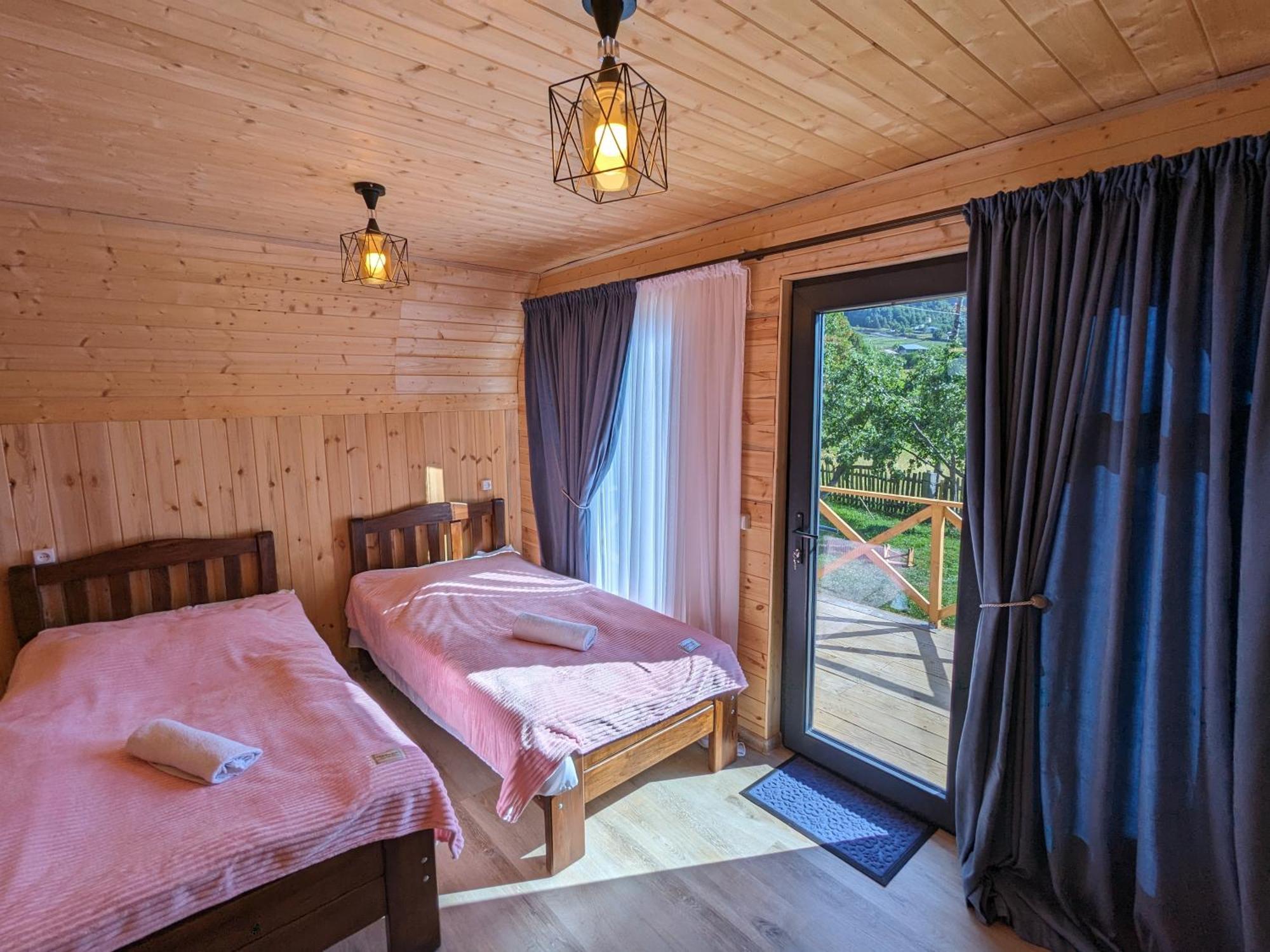 Guest House In Zhabeshi Lali Extérieur photo